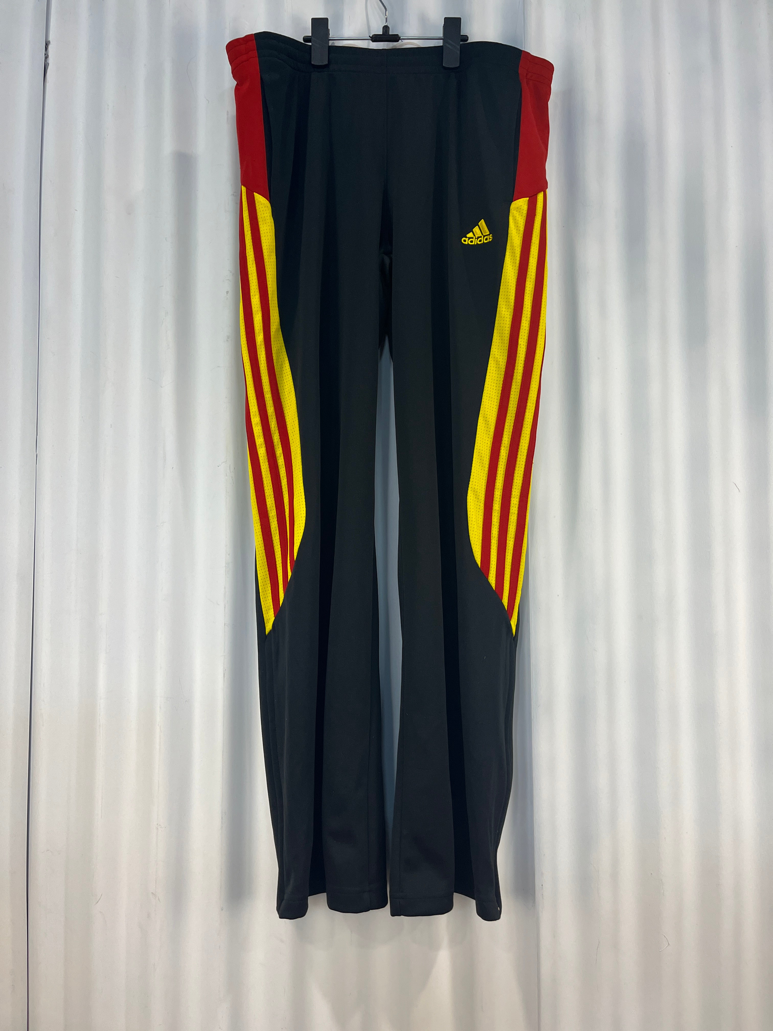 Adidas Climaproof Rojo Track Pants – The Locals Sale